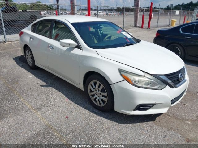 nissan altima 2017 1n4al3ap8hn353759