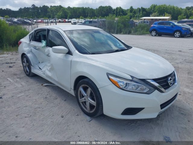 nissan altima 2017 1n4al3ap8hn363739