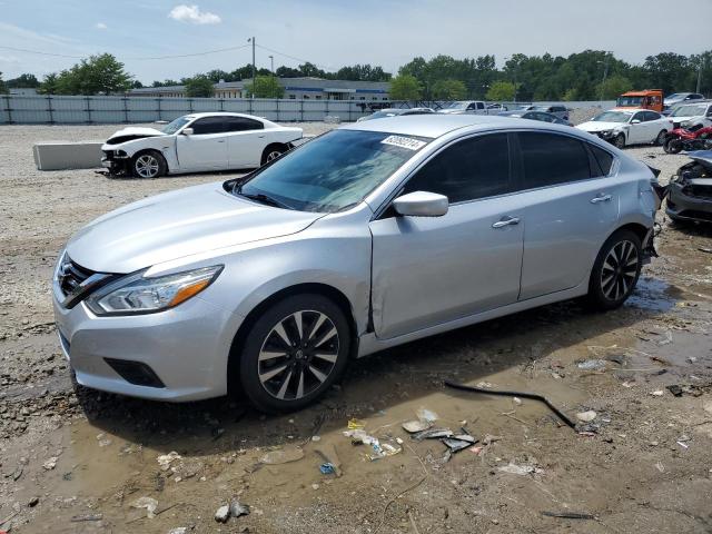 nissan altima 2018 1n4al3ap8jc208822