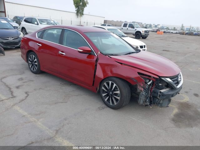 nissan altima 2018 1n4al3ap8jc229105