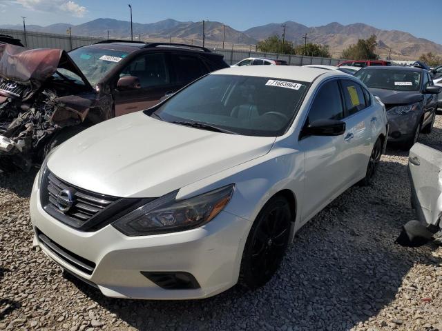 nissan altima 2.5 2018 1n4al3ap8jc249211