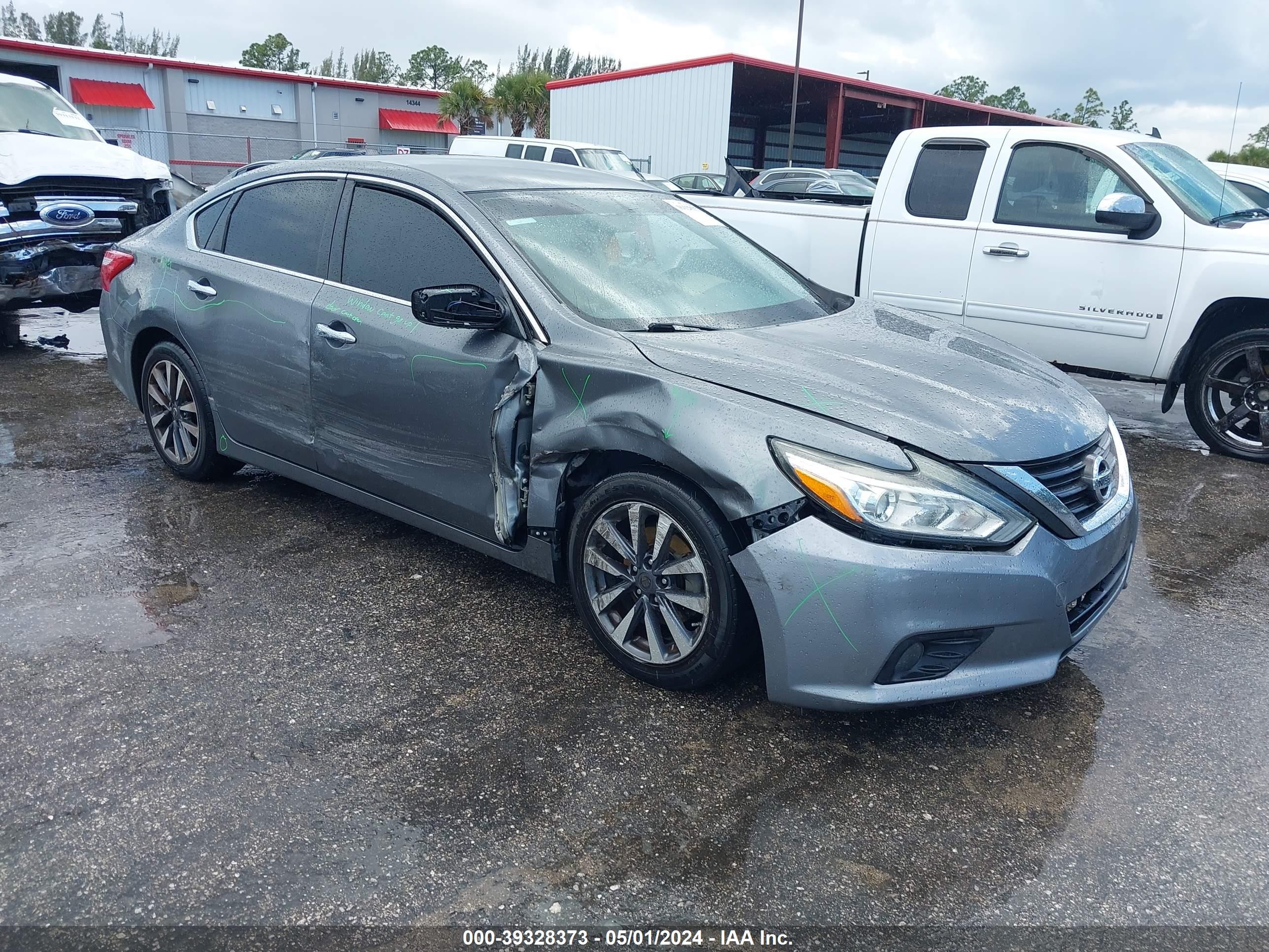 nissan altima 2017 1n4al3ap9hc188753