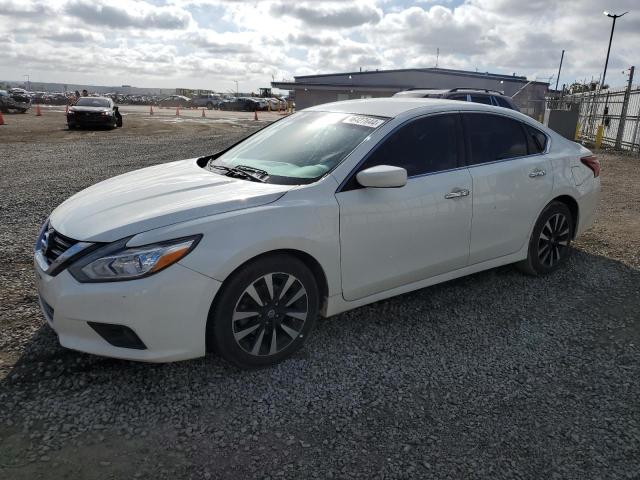 nissan altima 2018 1n4al3ap9jc190153