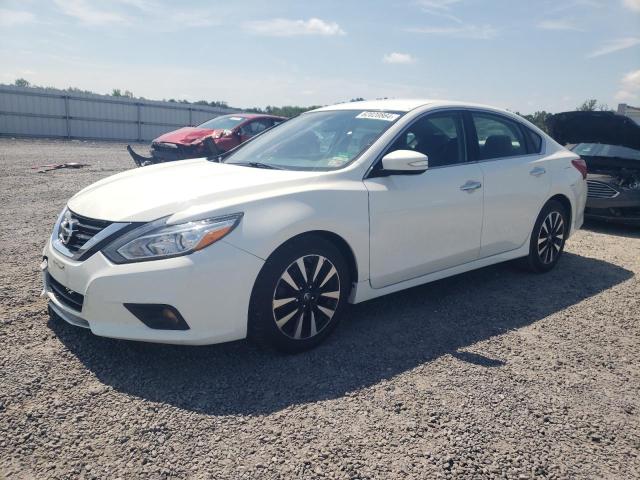 nissan altima 2018 1n4al3ap9jc208750