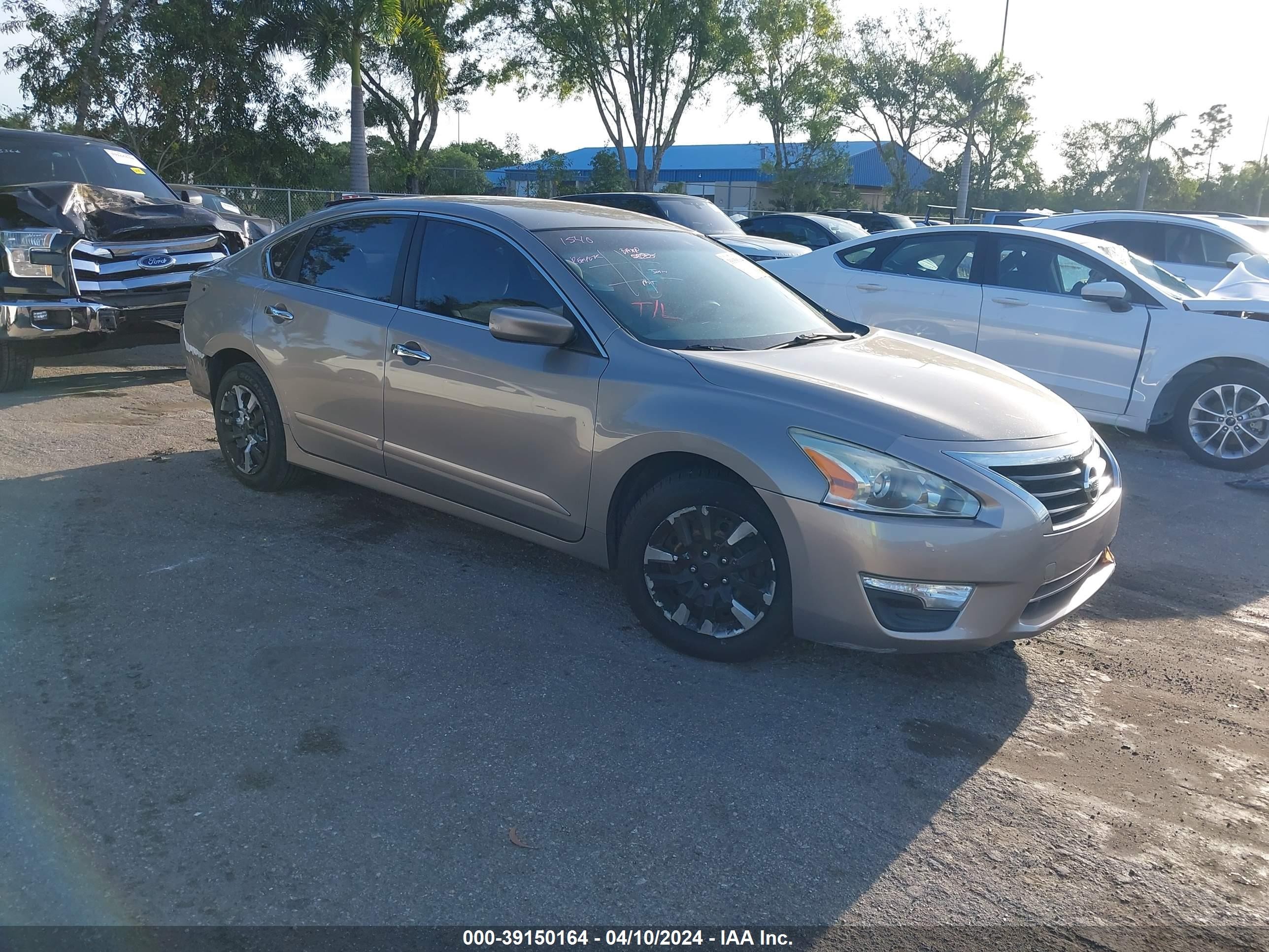 nissan altima 2015 1n4al3apxfn367756