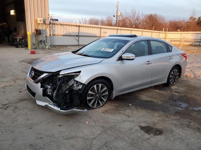 nissan altima 2017 1n4al3apxhc261287