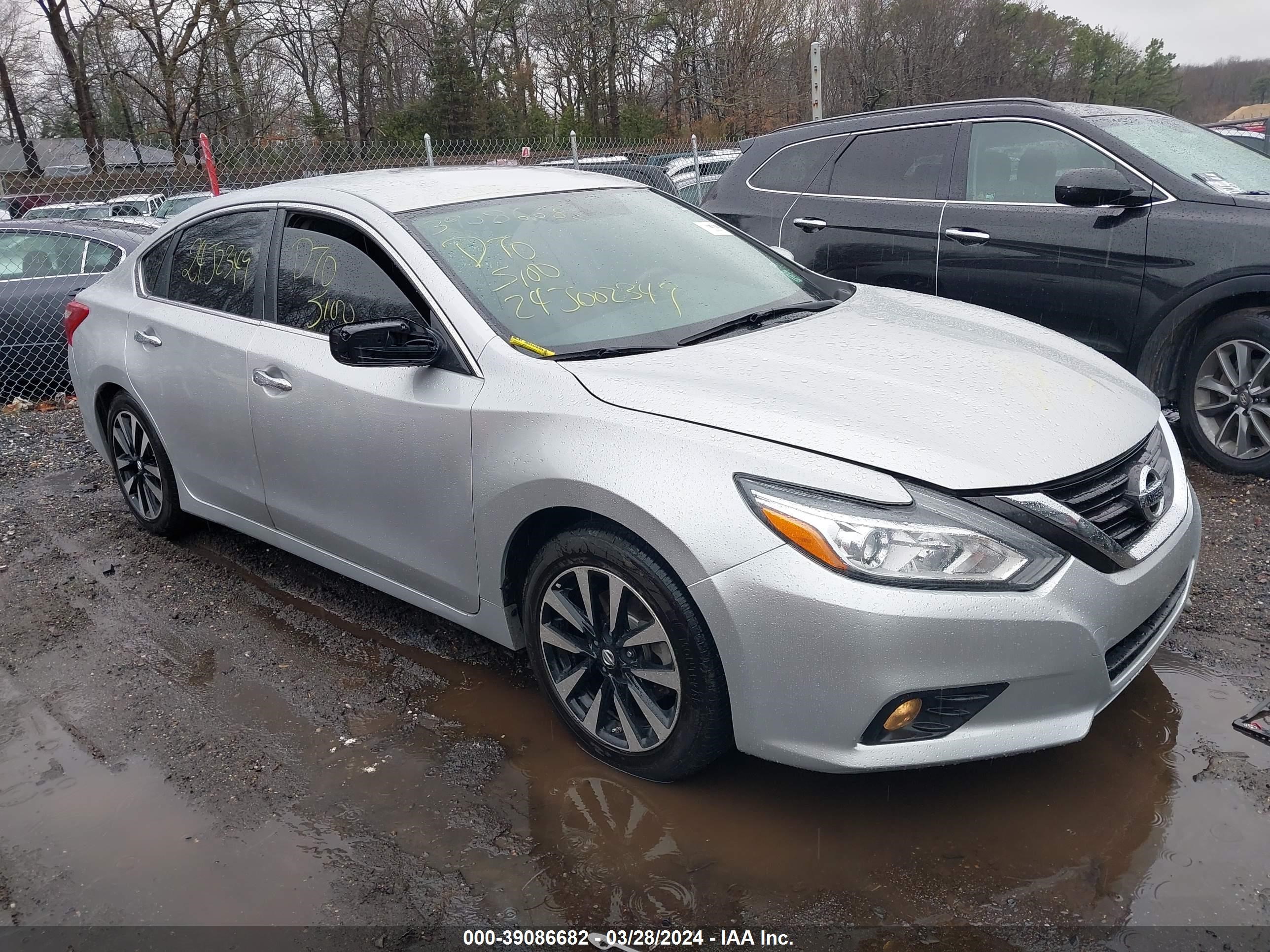 nissan altima 2018 1n4al3apxjc194888