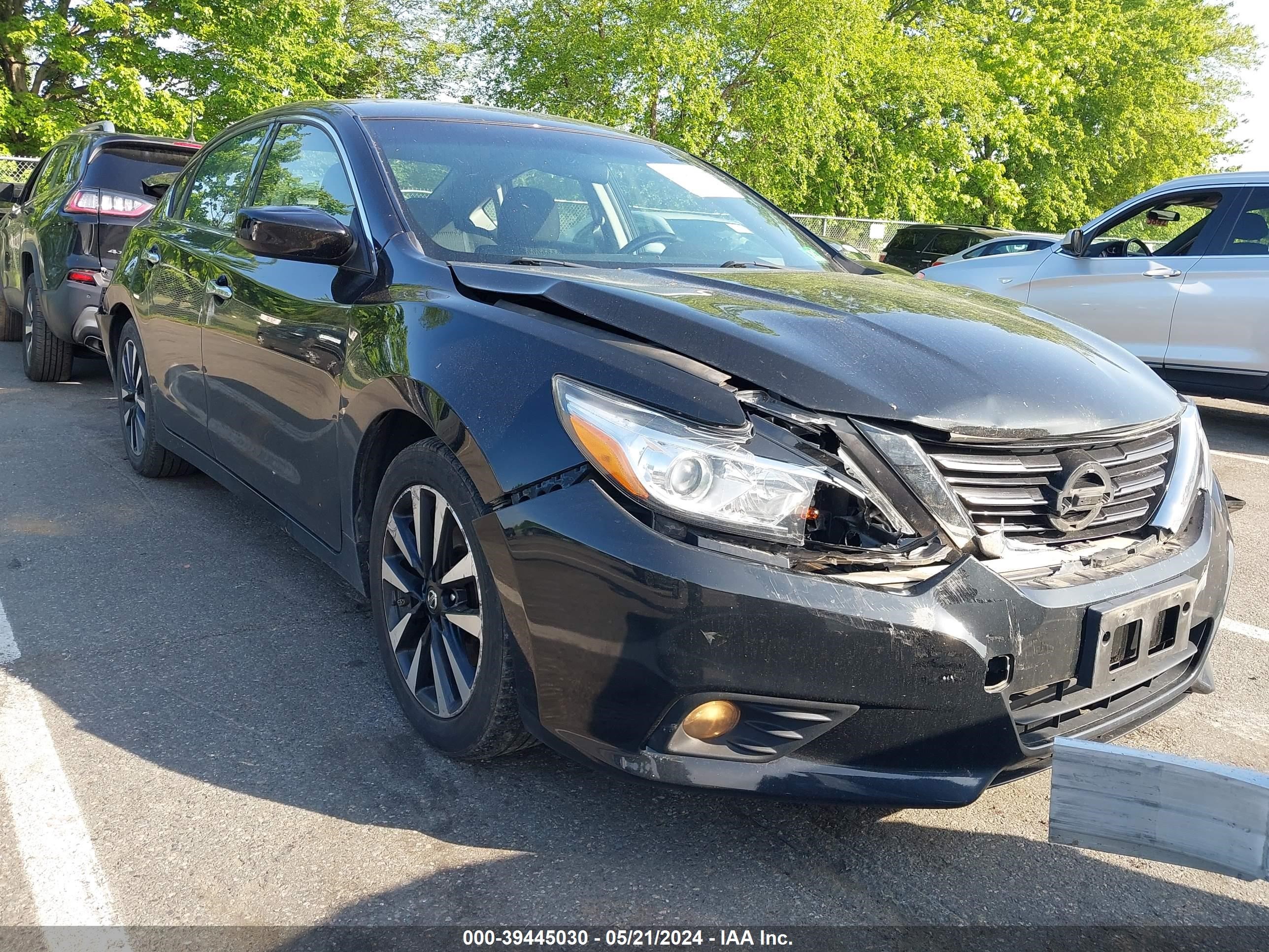 nissan altima 2018 1n4al3apxjc255110