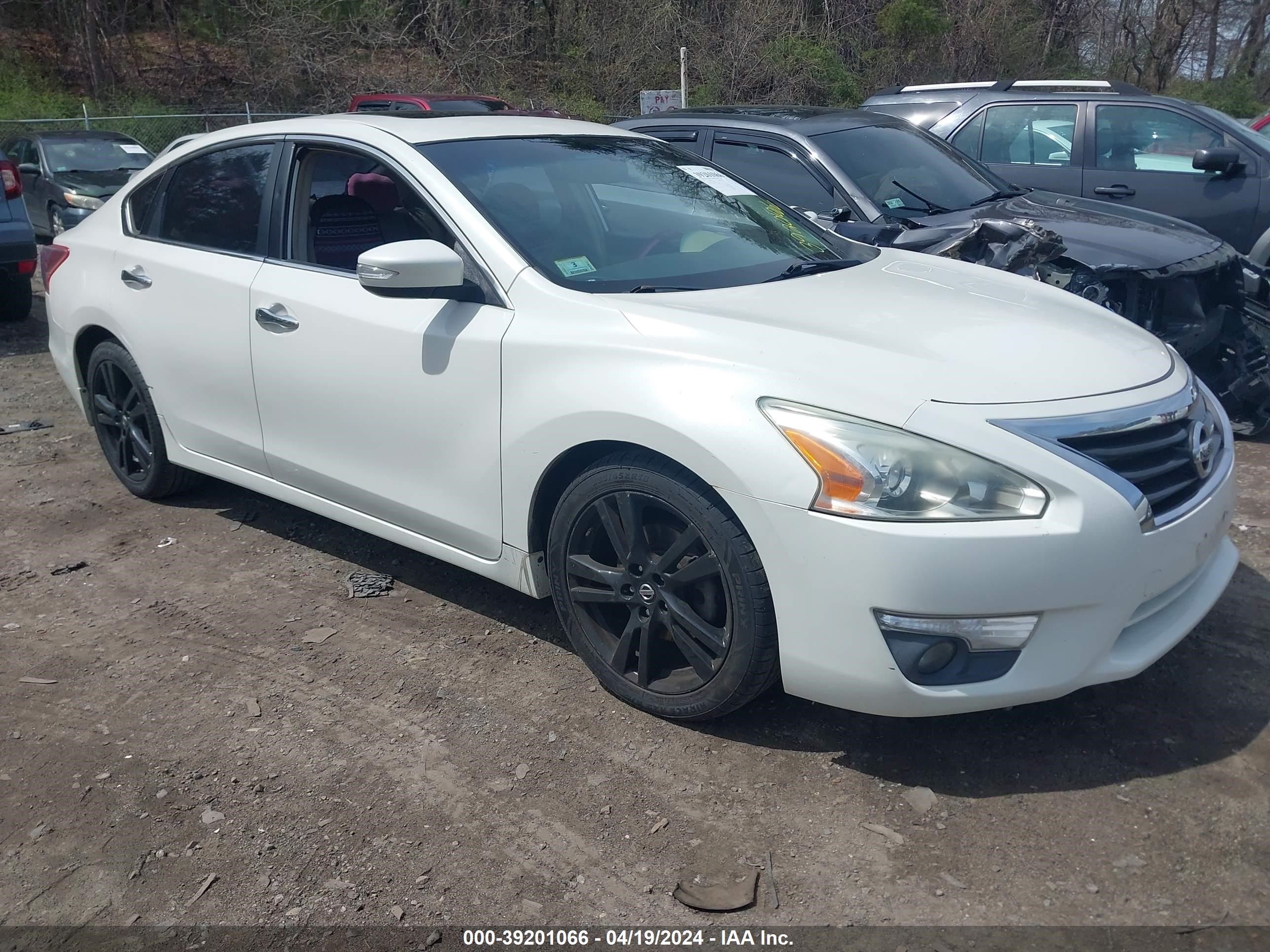 nissan altima 2013 1n4bl3ap2dn531079