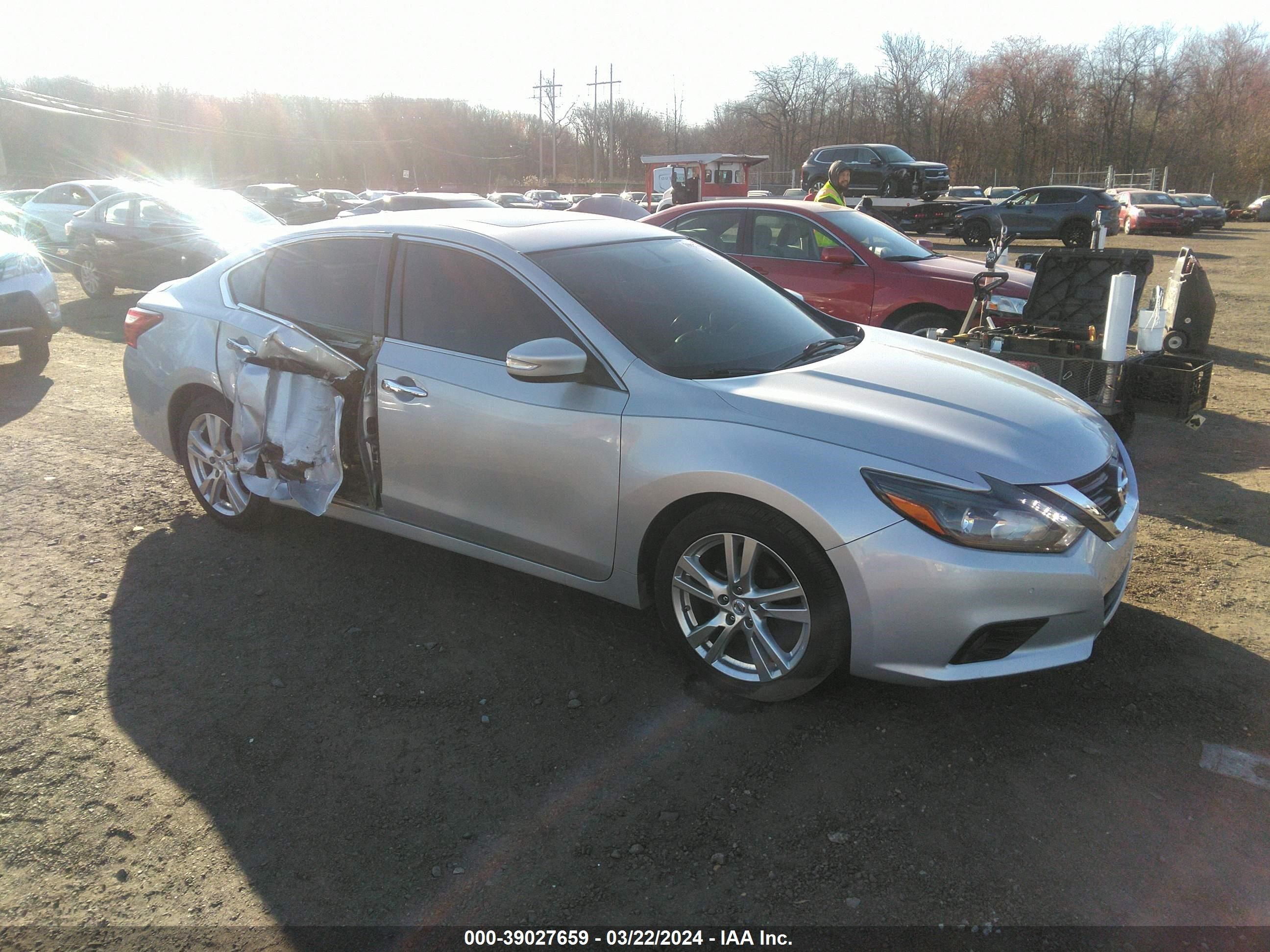 nissan altima 2017 1n4bl3ap3hc143893