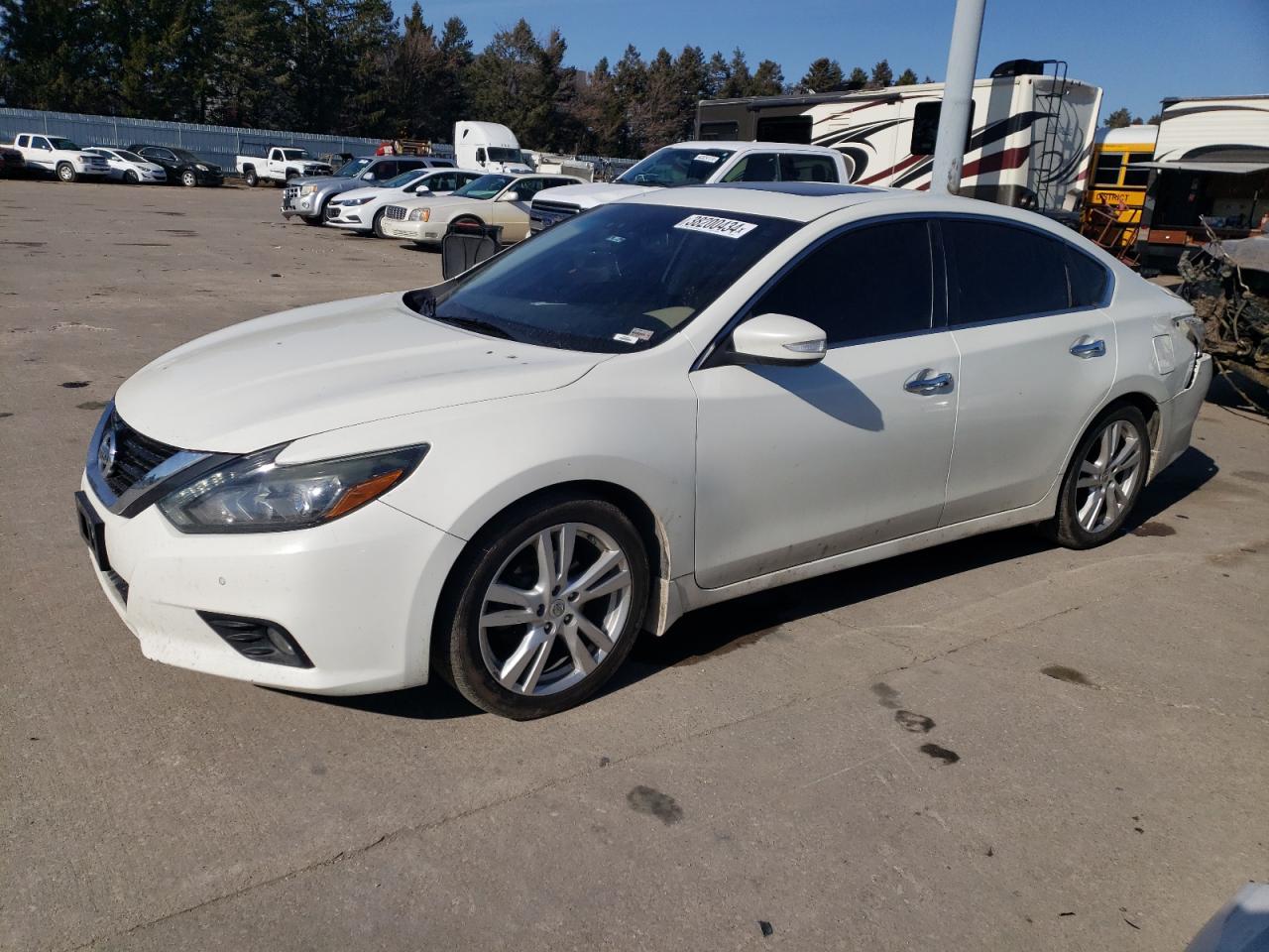 nissan altima 2017 1n4bl3ap6hc263641