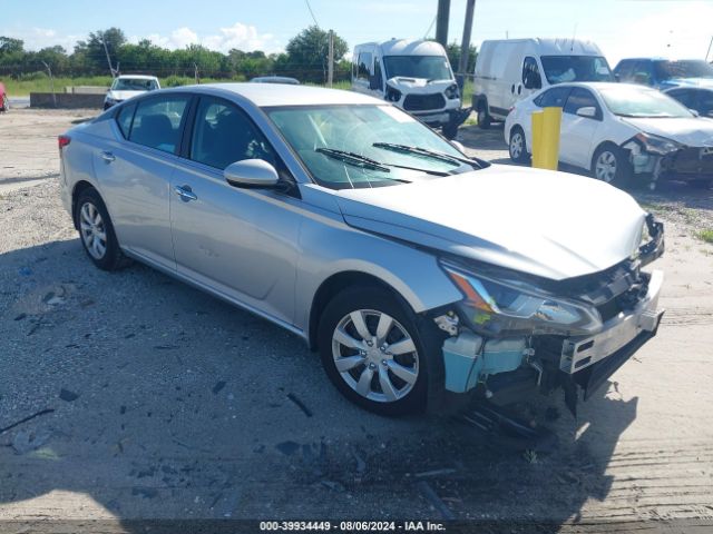 nissan altima 2019 1n4bl4bv2kc142549