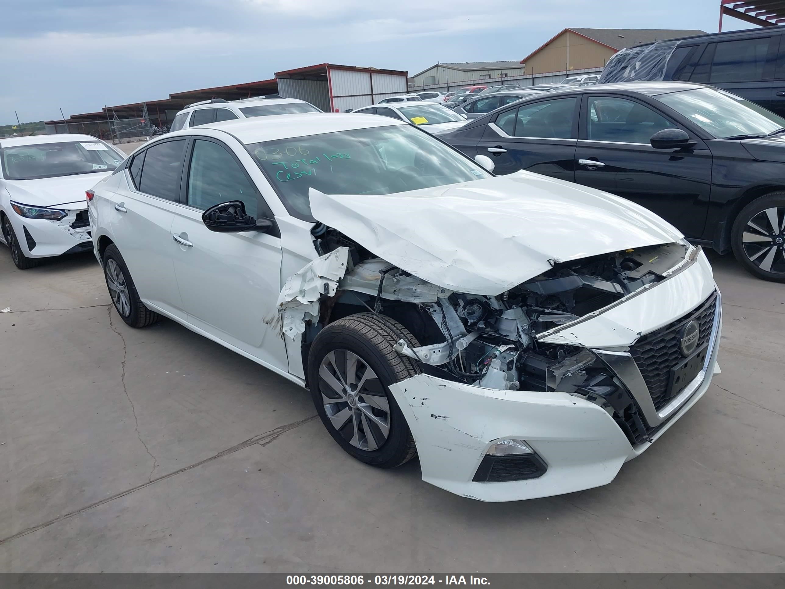 nissan altima 2020 1n4bl4bv2lc203075