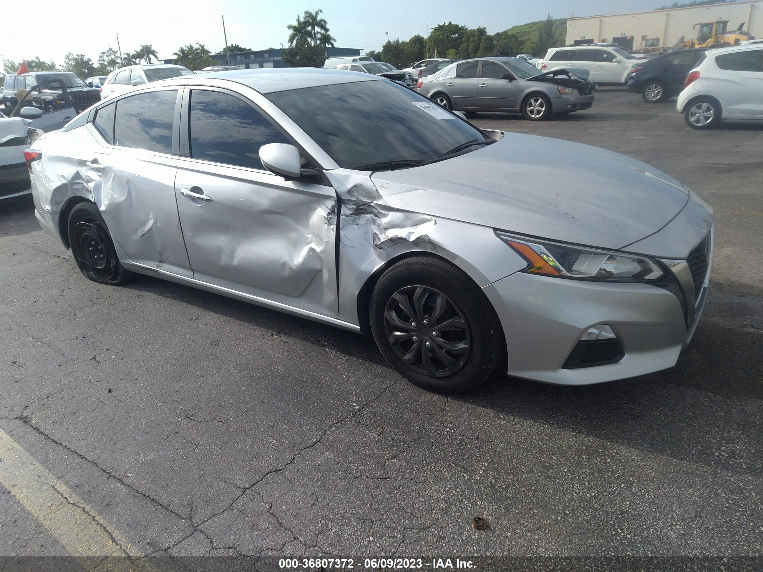 nissan altima 2019 1n4bl4bv6kc127679