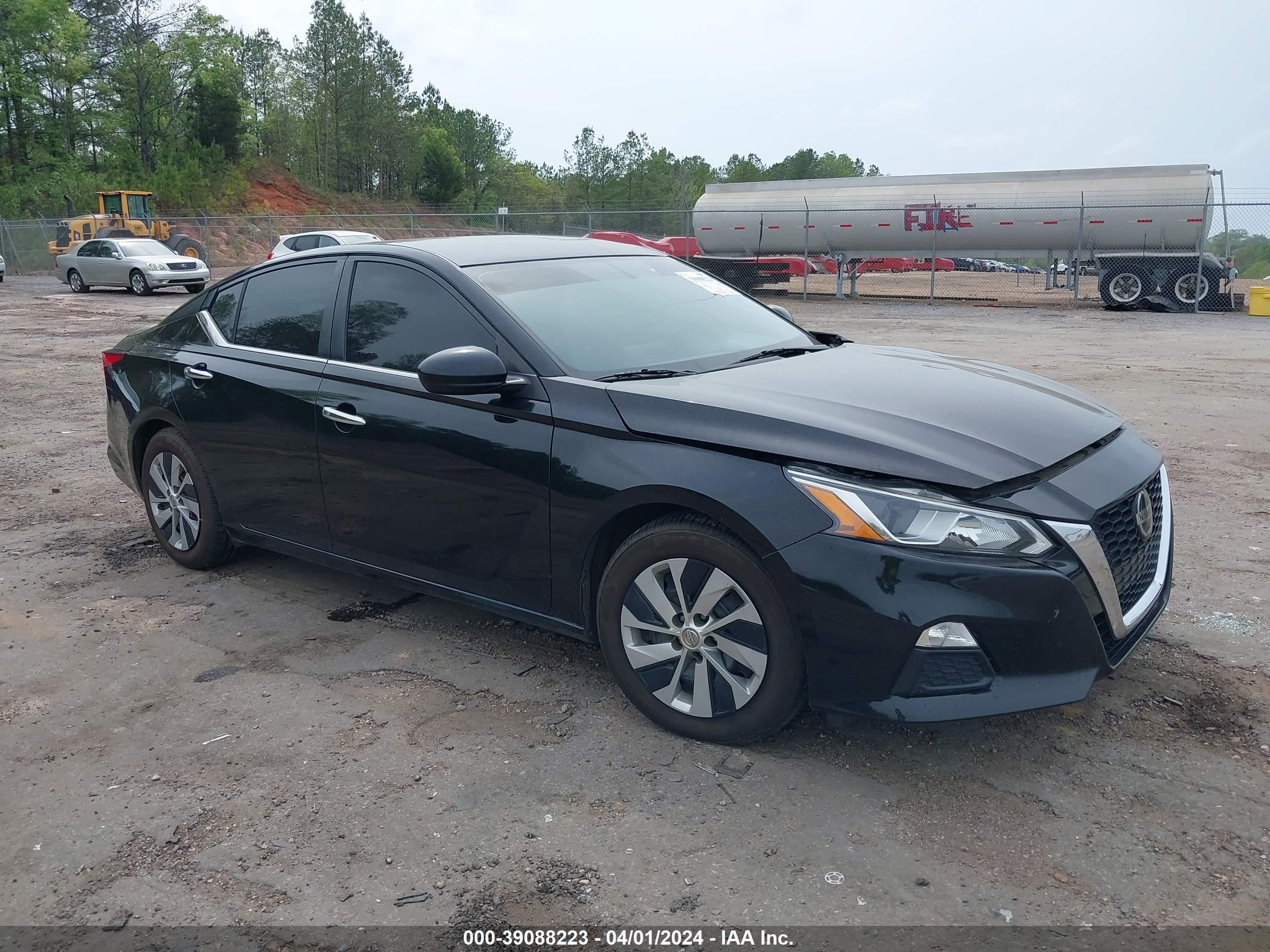 nissan altima 2020 1n4bl4bv8lc232404