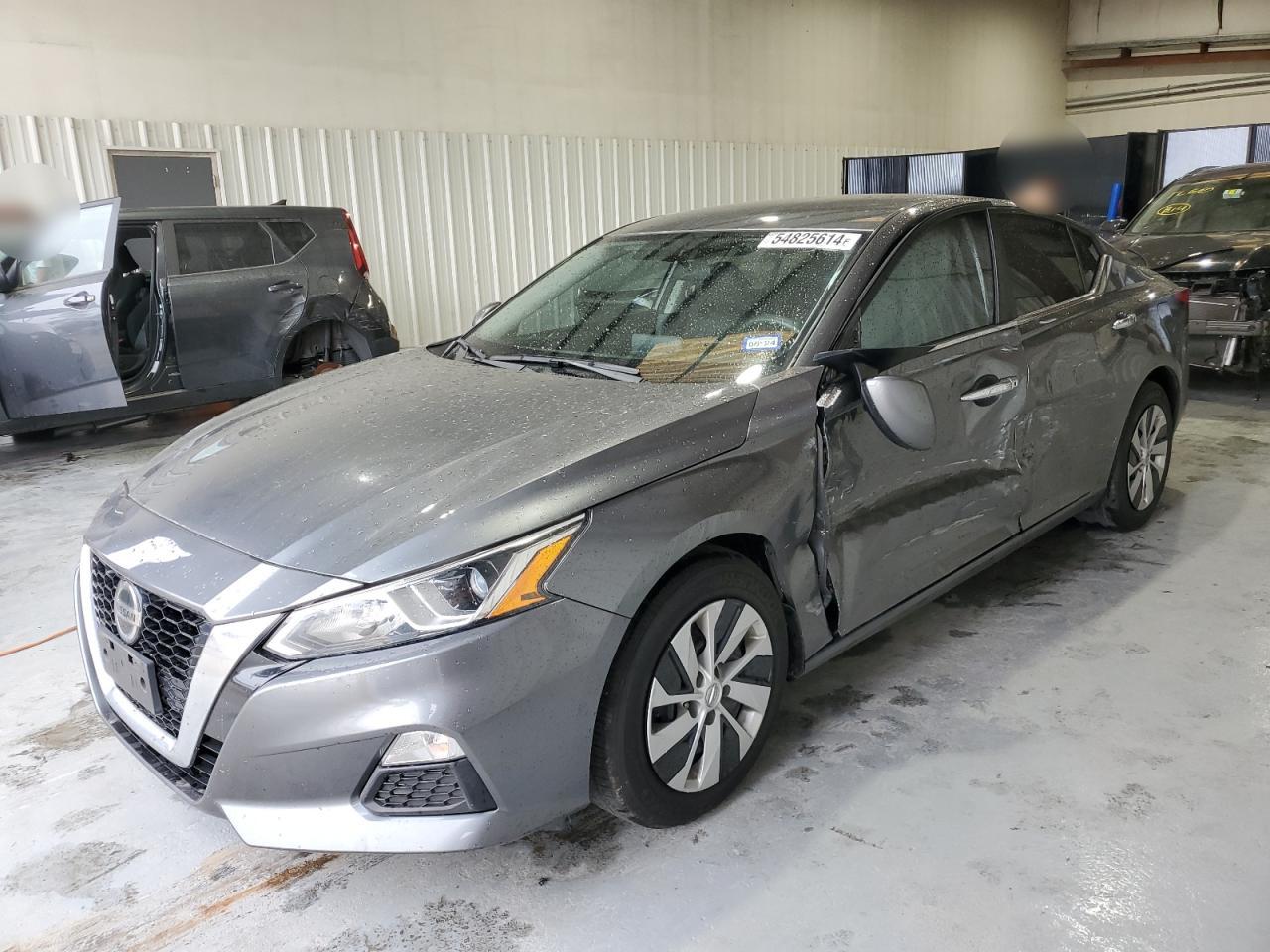 nissan altima 2019 1n4bl4bv9kc115235