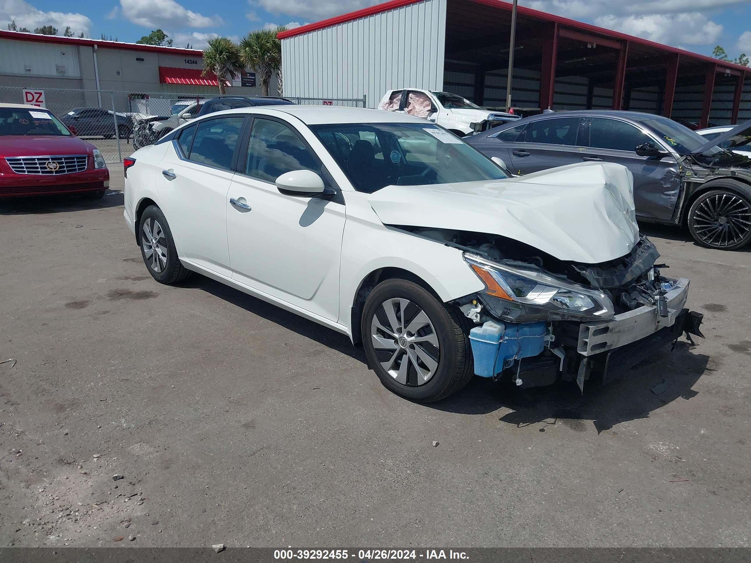 nissan altima 2020 1n4bl4bvxlc170200