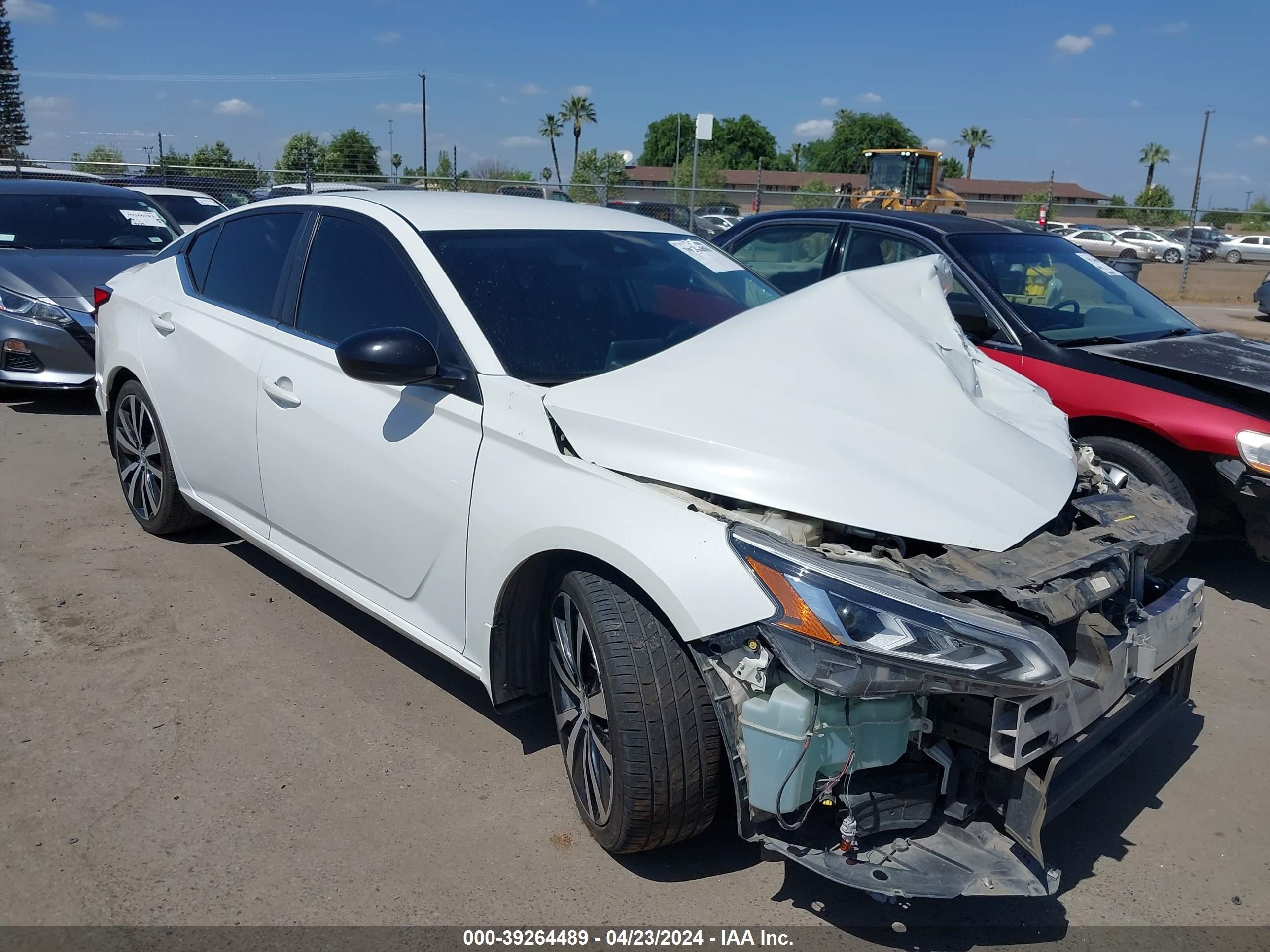 nissan altima 2020 1n4bl4cv8ln306701