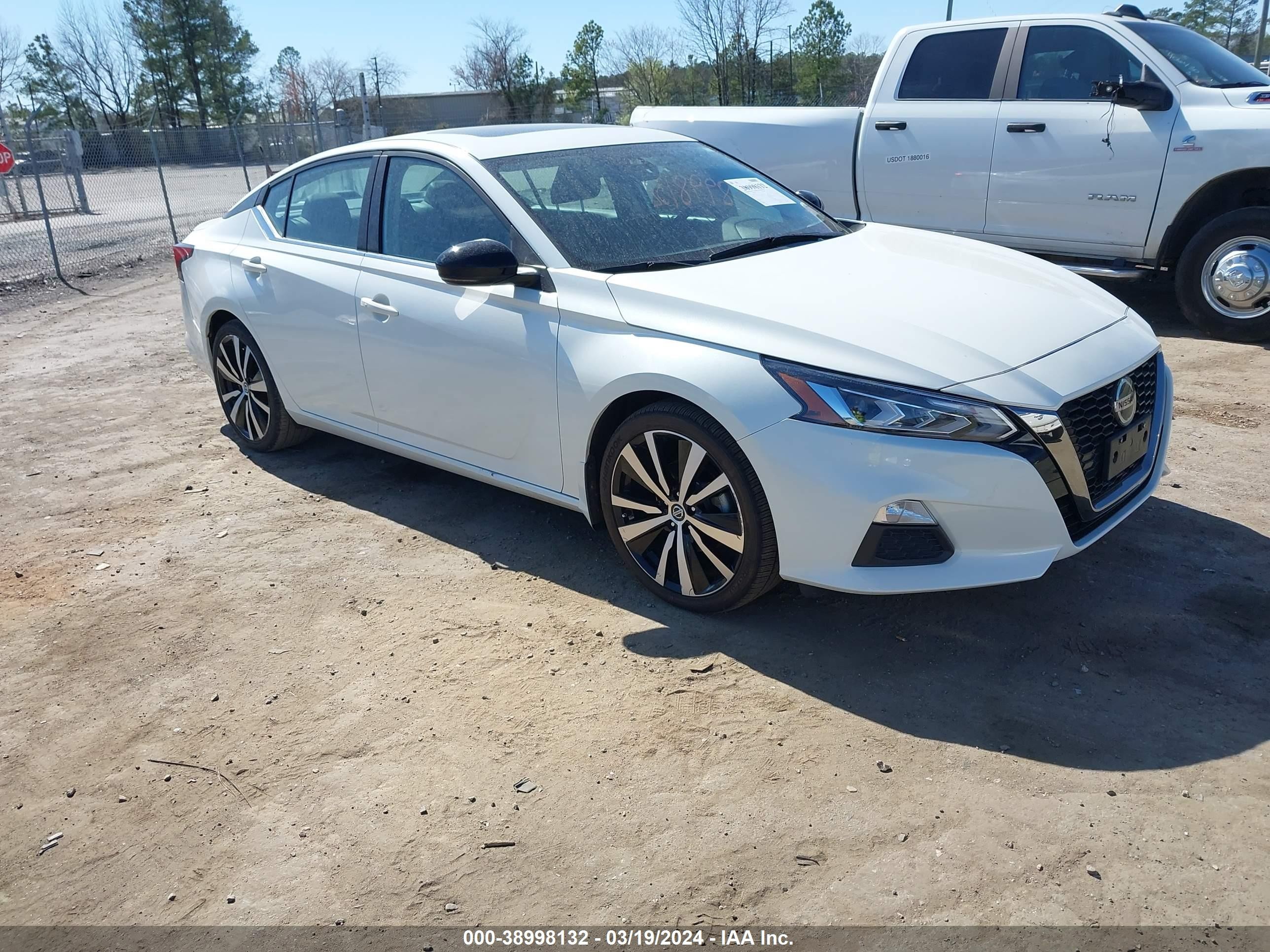 nissan altima 2019 1n4bl4cv9kn321061