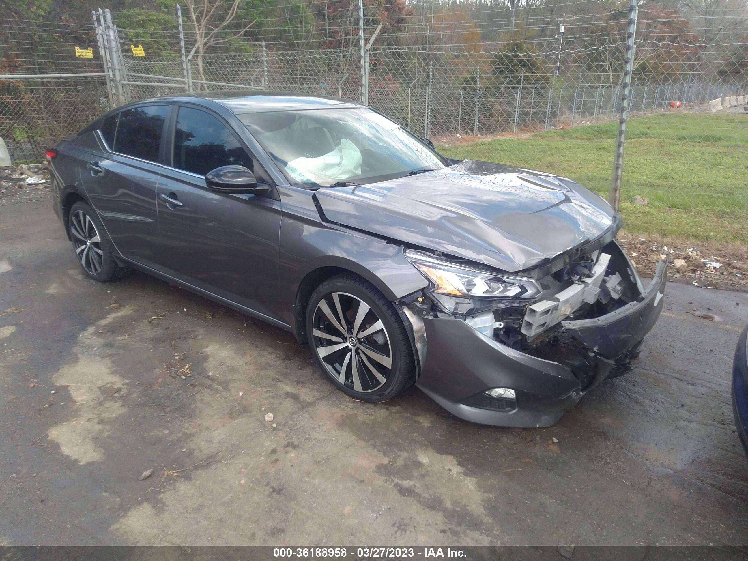 nissan altima 2019 1n4bl4cw2kn311447