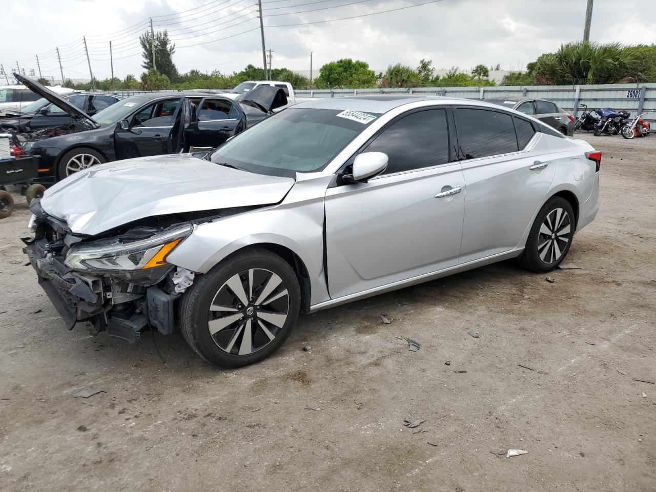 nissan altima 2020 1n4bl4ev0lc158102