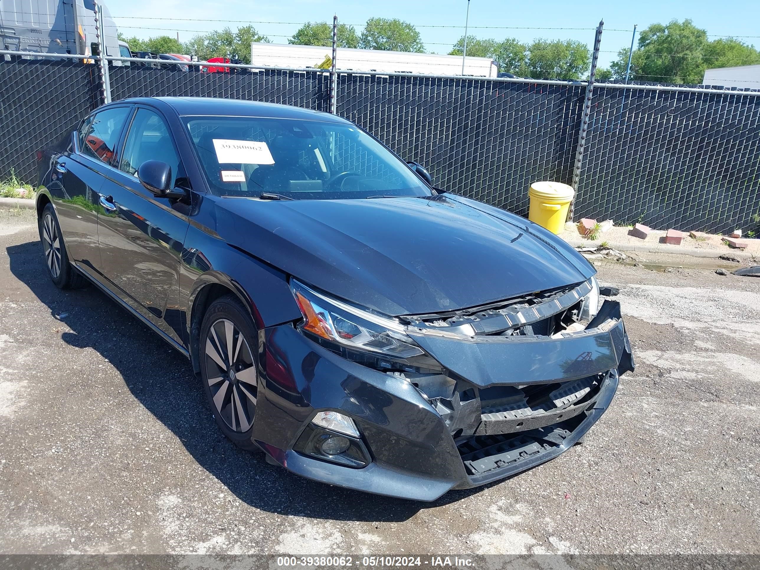 nissan altima 2019 1n4bl4ev2kc109756