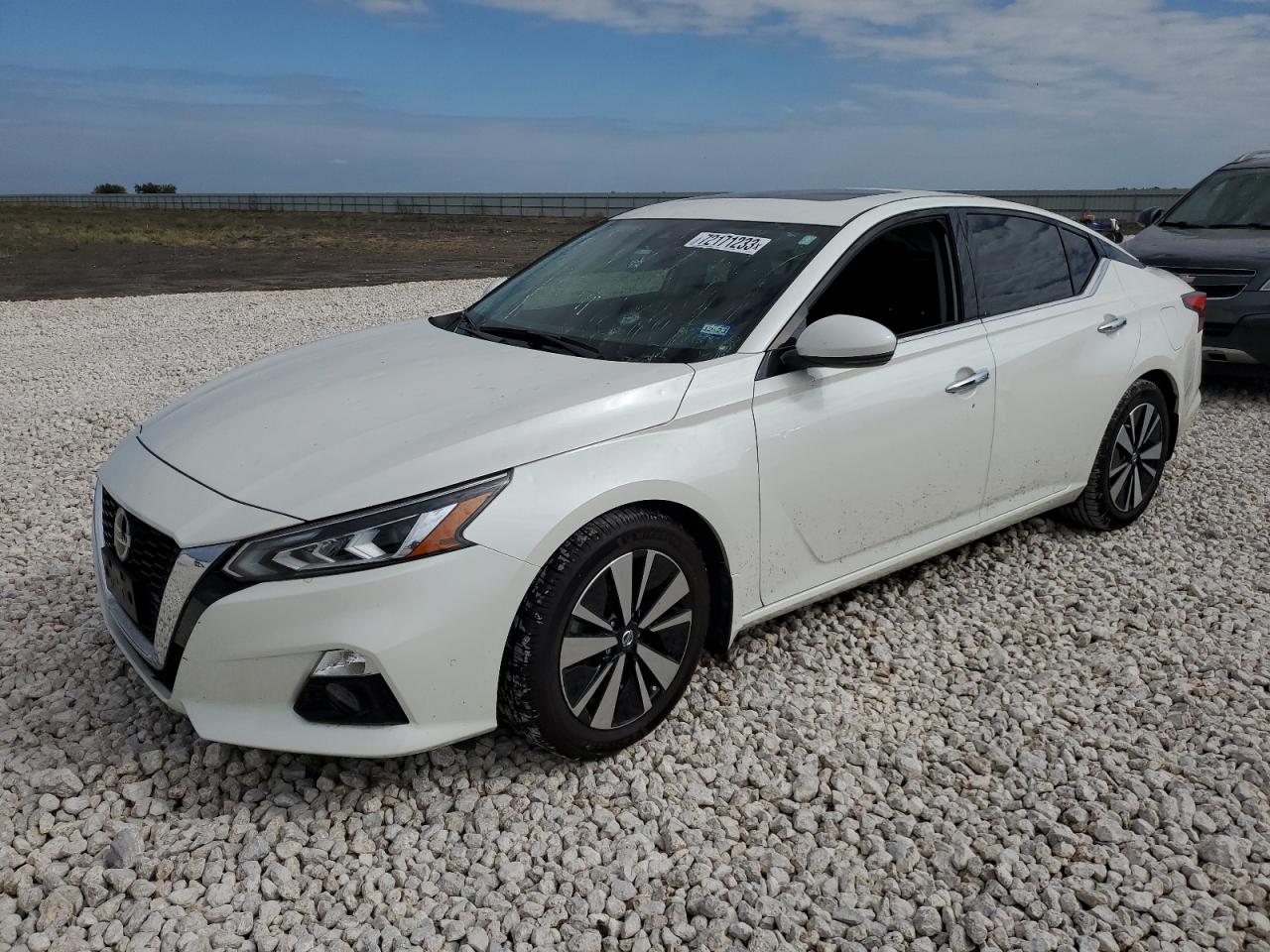 nissan altima 2019 1n4bl4ev8kc243011