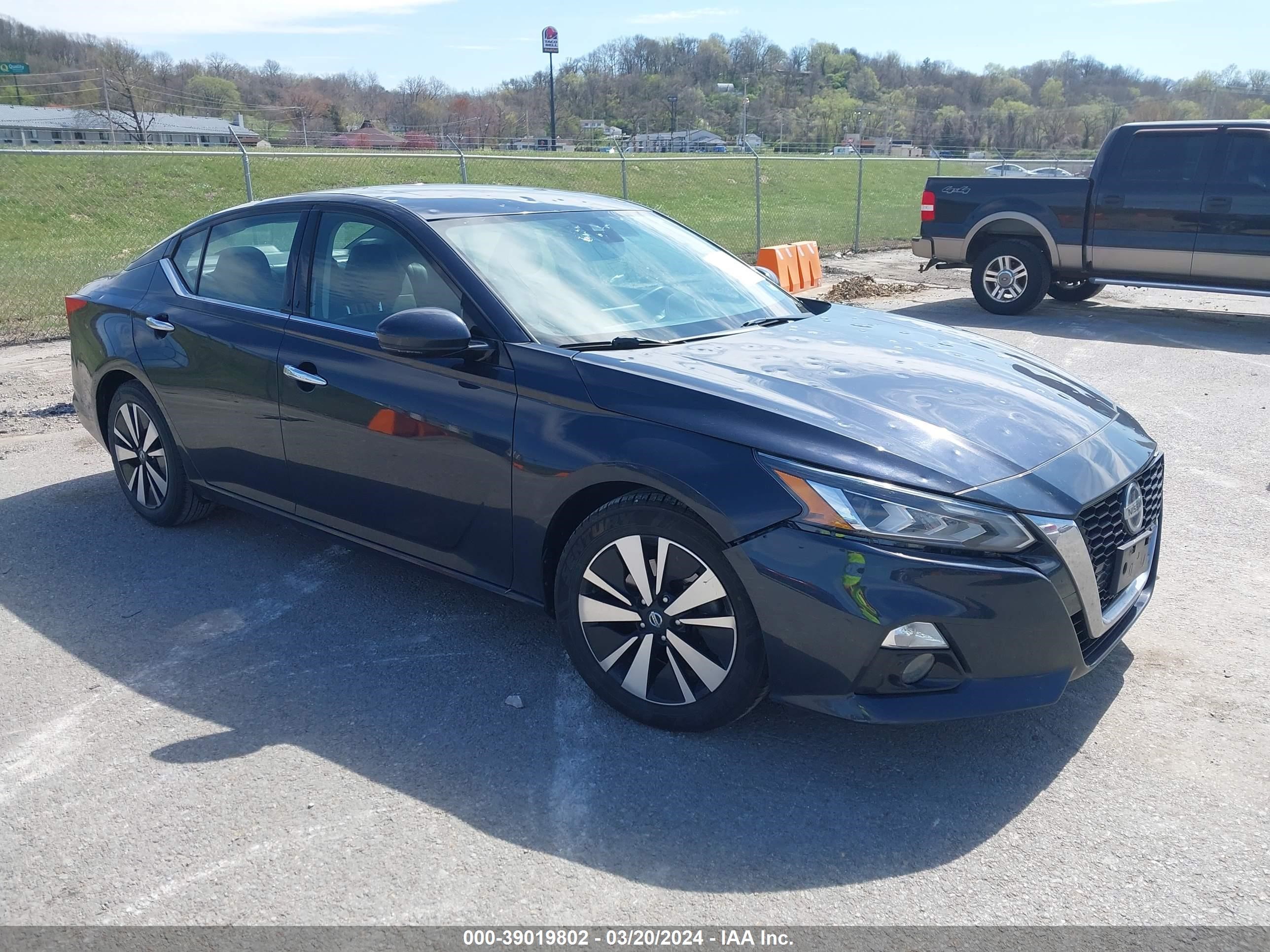 nissan altima 2019 1n4bl4ev9kc215511