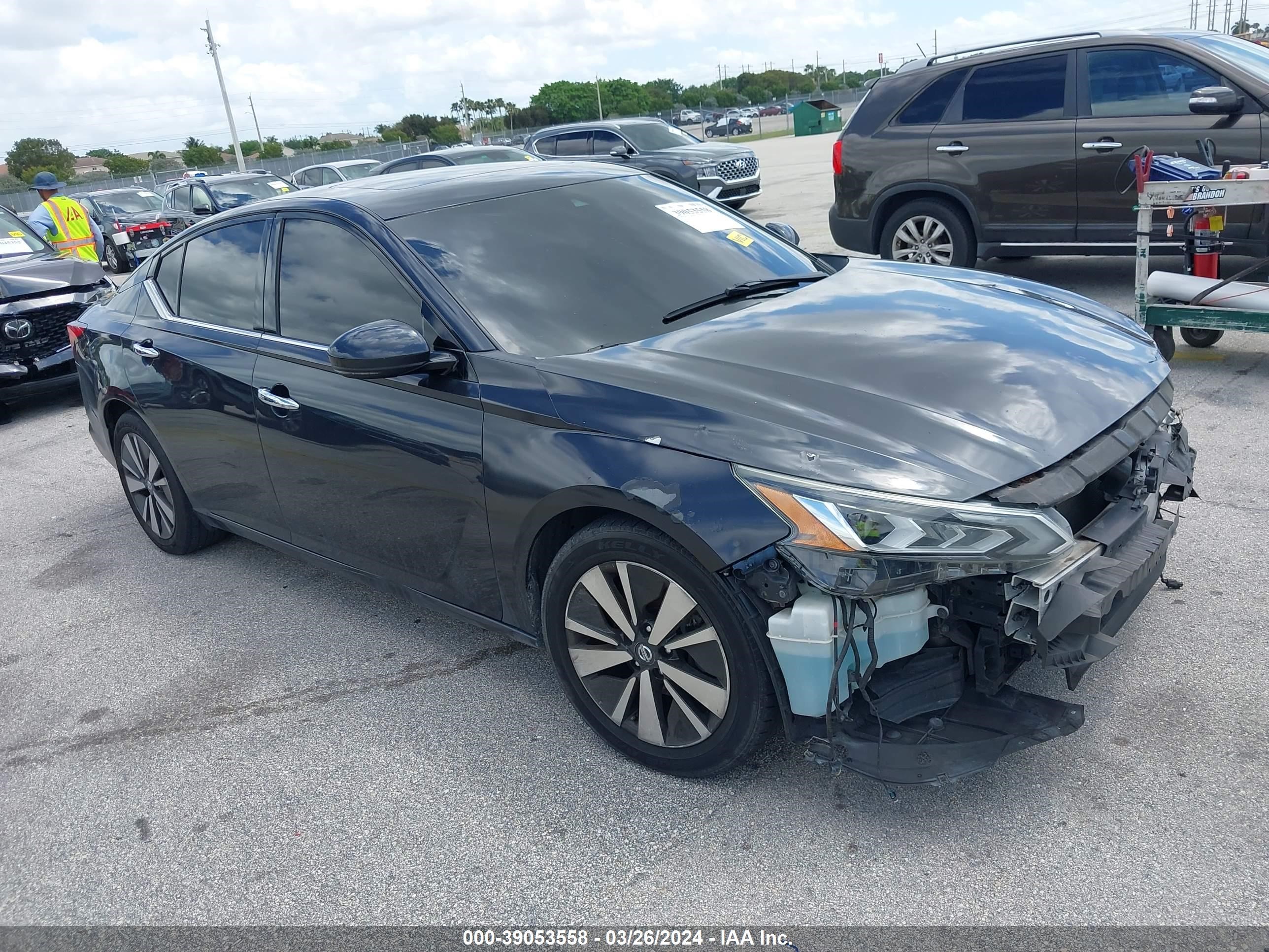 nissan altima 2019 1n4bl4evxkc166206