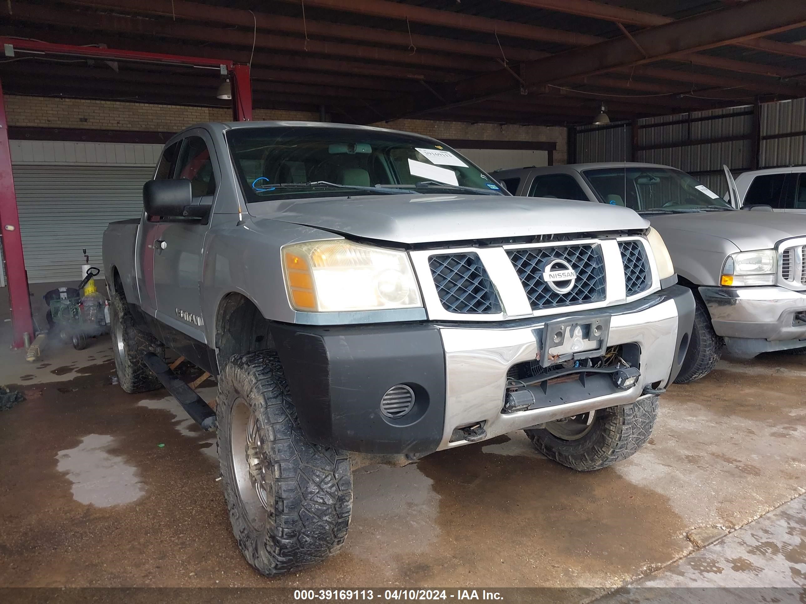 nissan titan 2007 1n6aa06b17n246429