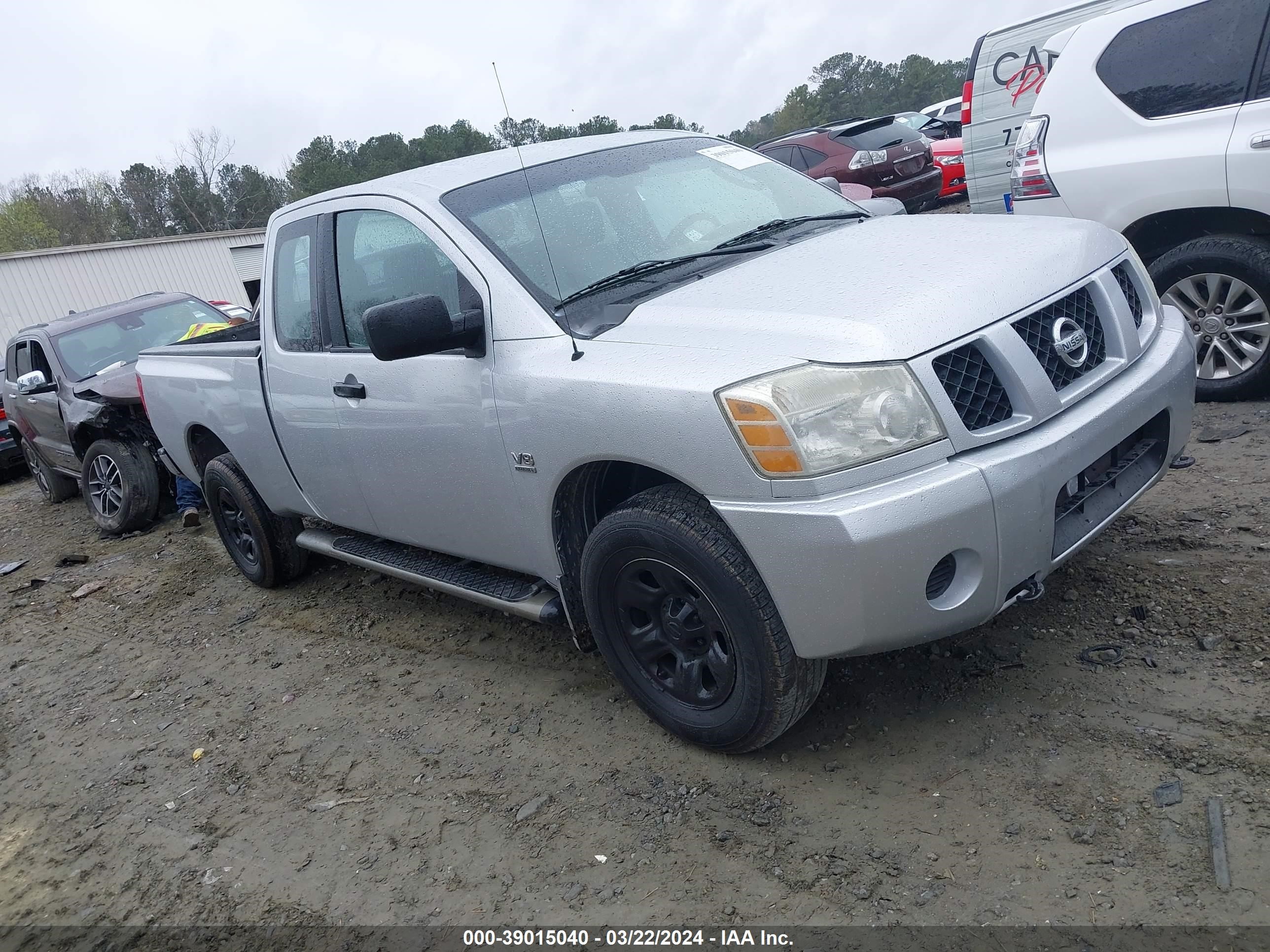 nissan titan 2004 1n6aa06b44n579266