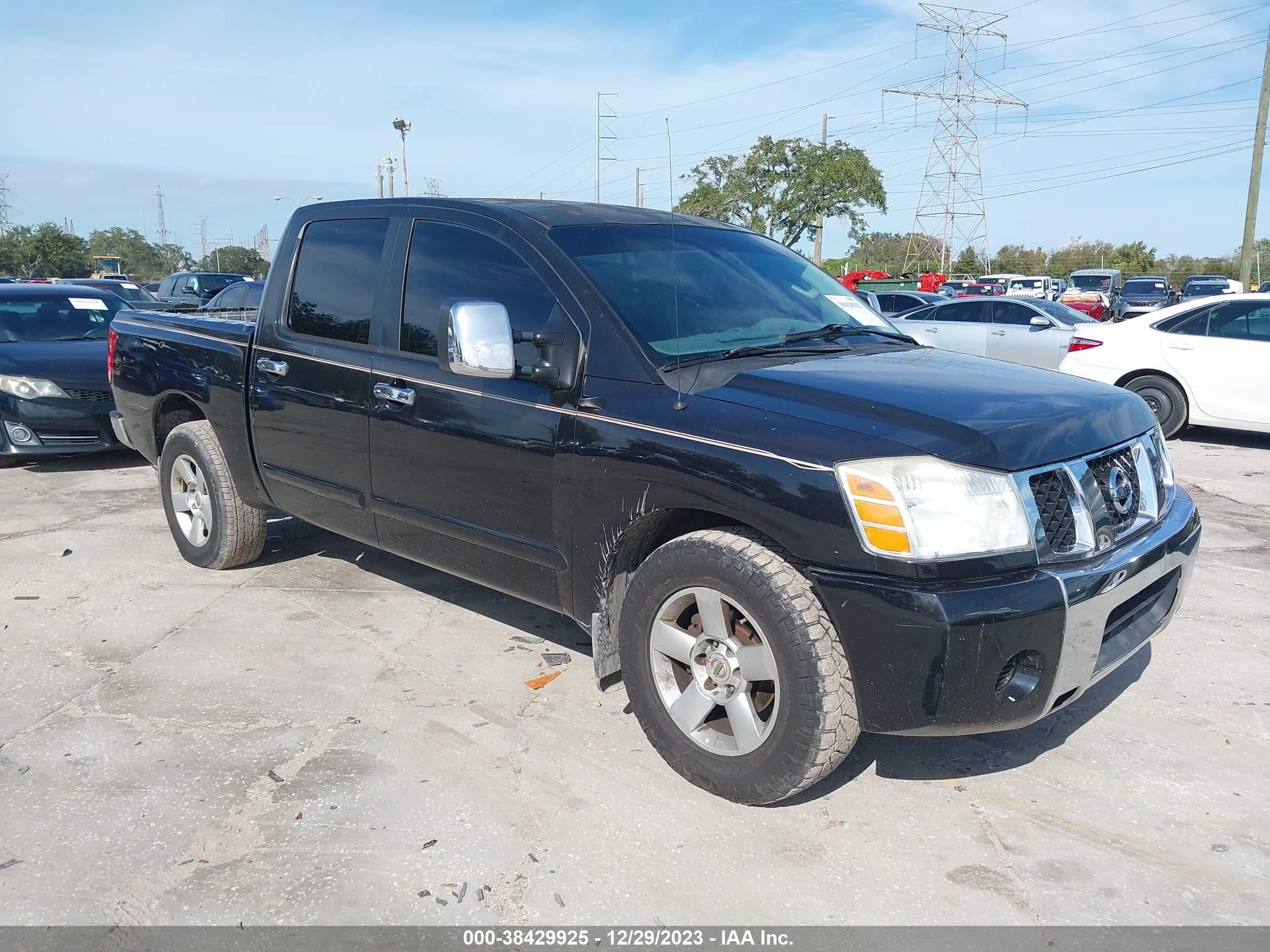 nissan titan 2004 1n6aa07a04n531611