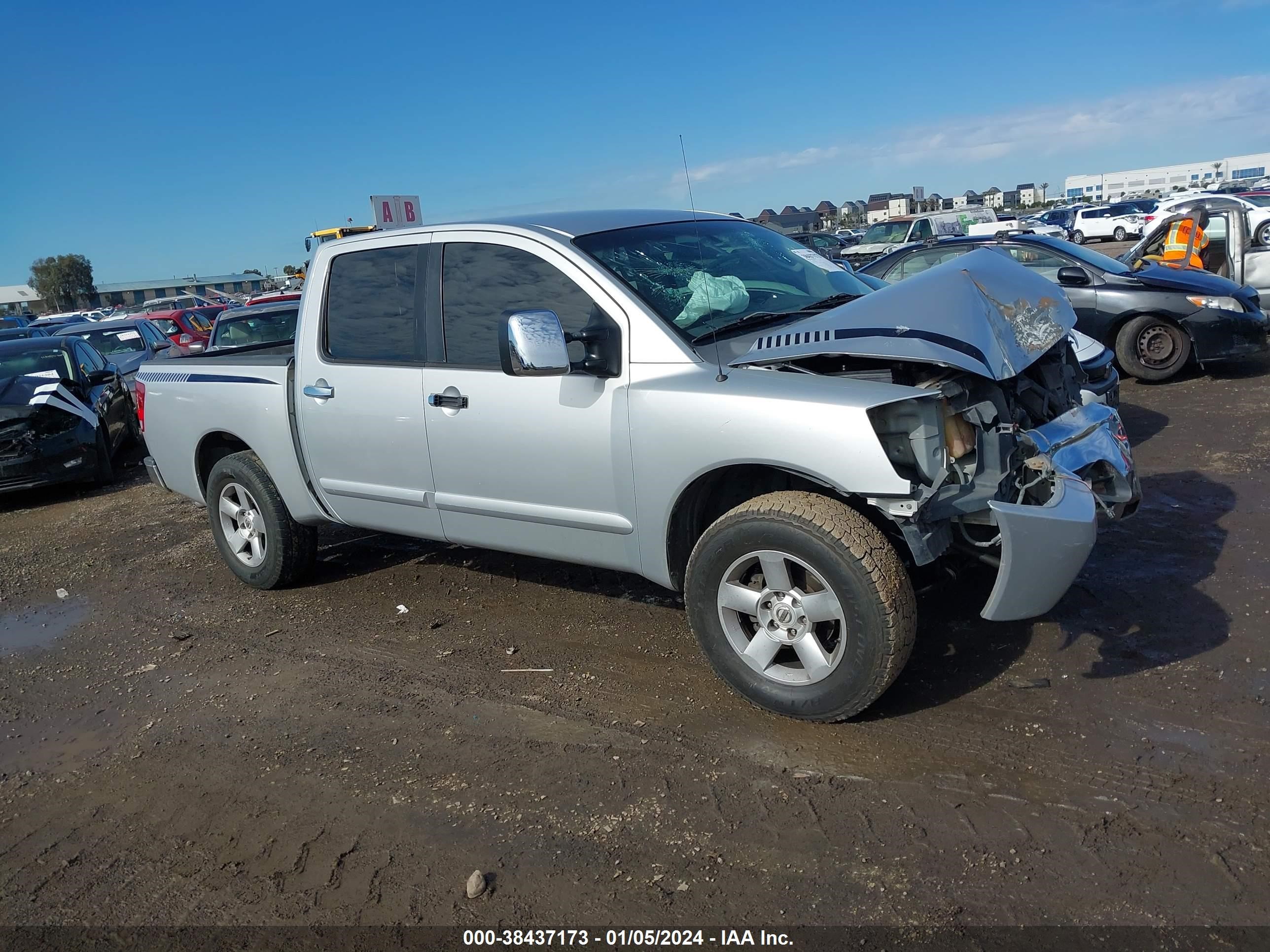 nissan titan 2004 1n6aa07a34n537371