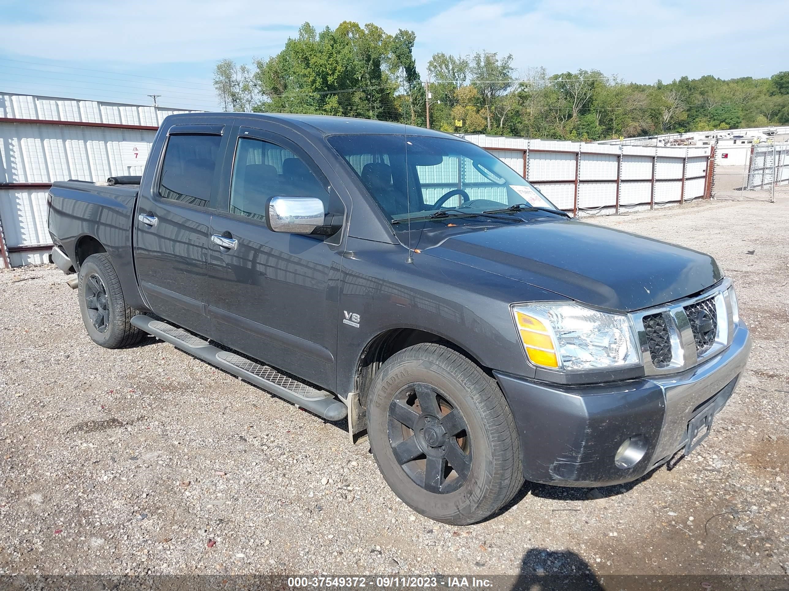 nissan titan 2004 1n6aa07a74n565674