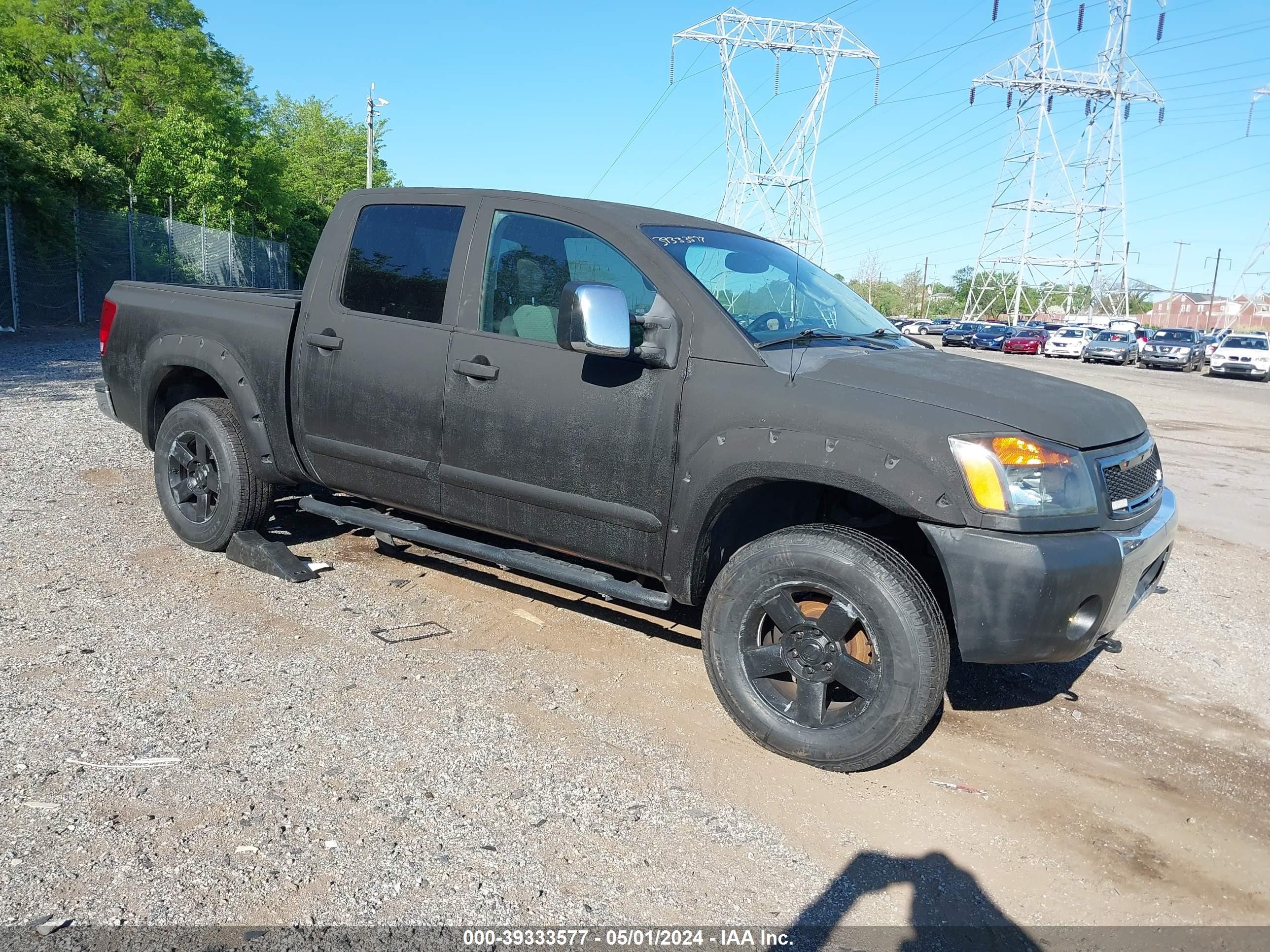 nissan titan 2004 1n6aa07b54n554231