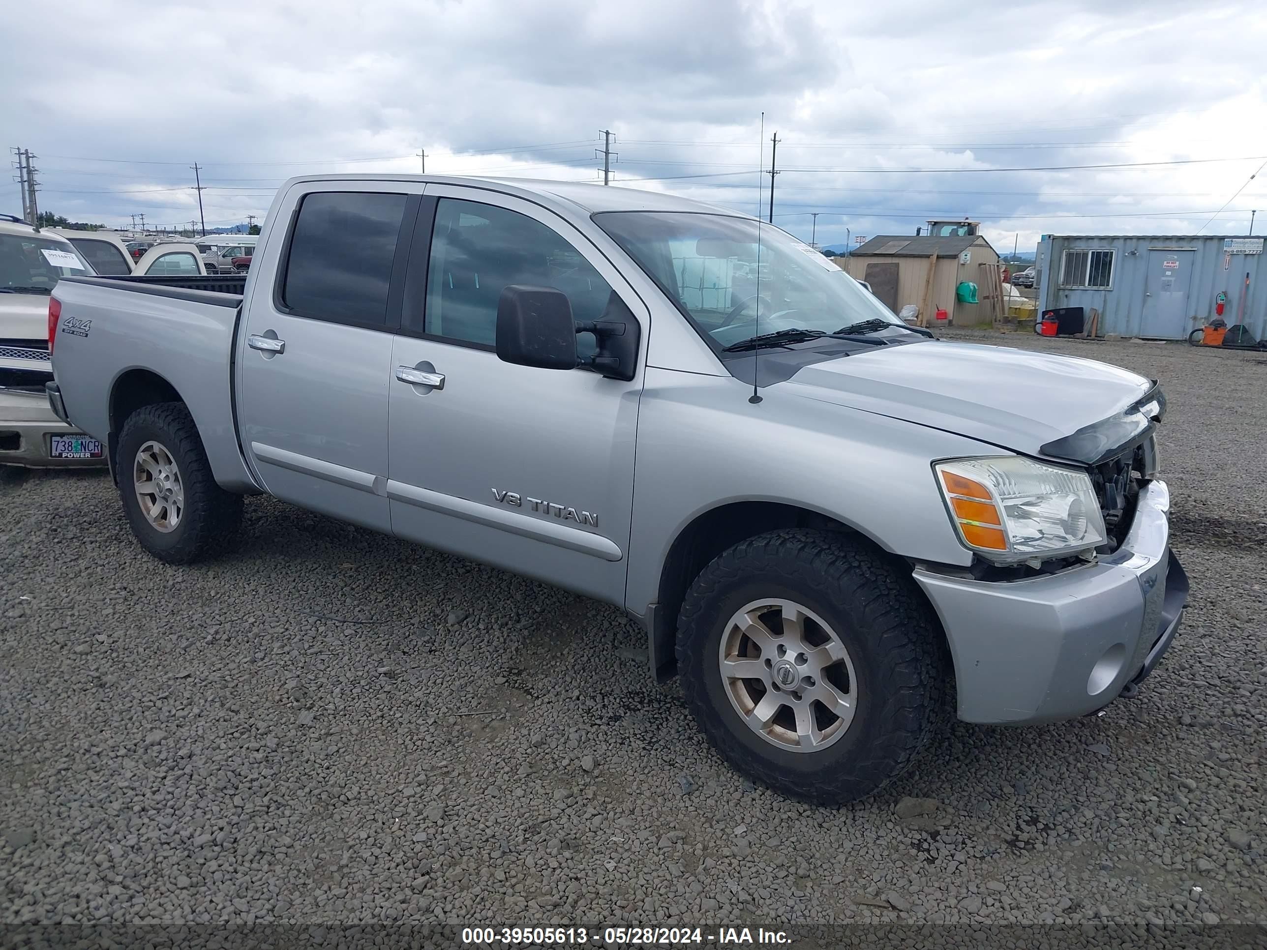 nissan titan 2006 1n6aa07b86n528337