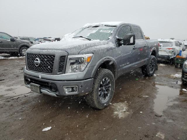 nissan titan sv 2018 1n6aa1e56jn533158