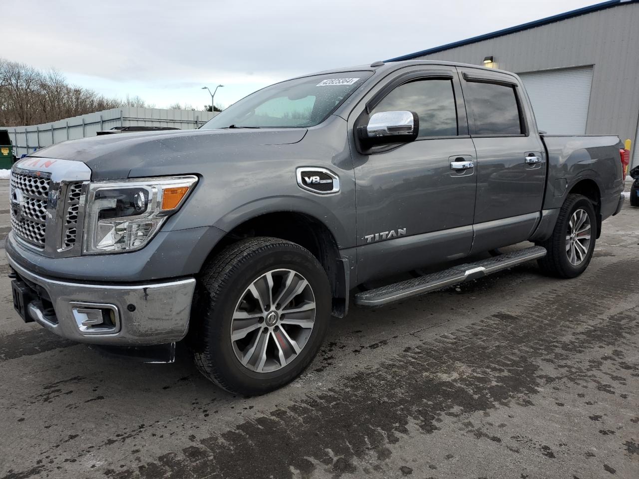 nissan titan 2017 1n6aa1e5xhn551169