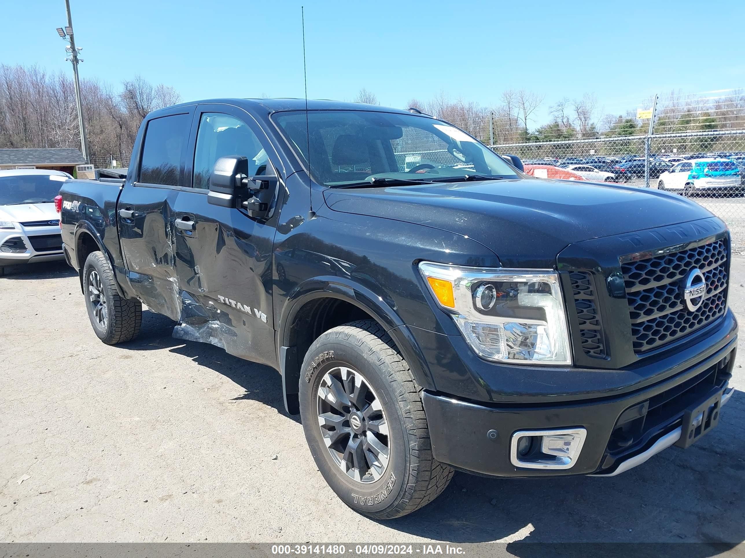 nissan titan 2019 1n6aa1e5xkn515232