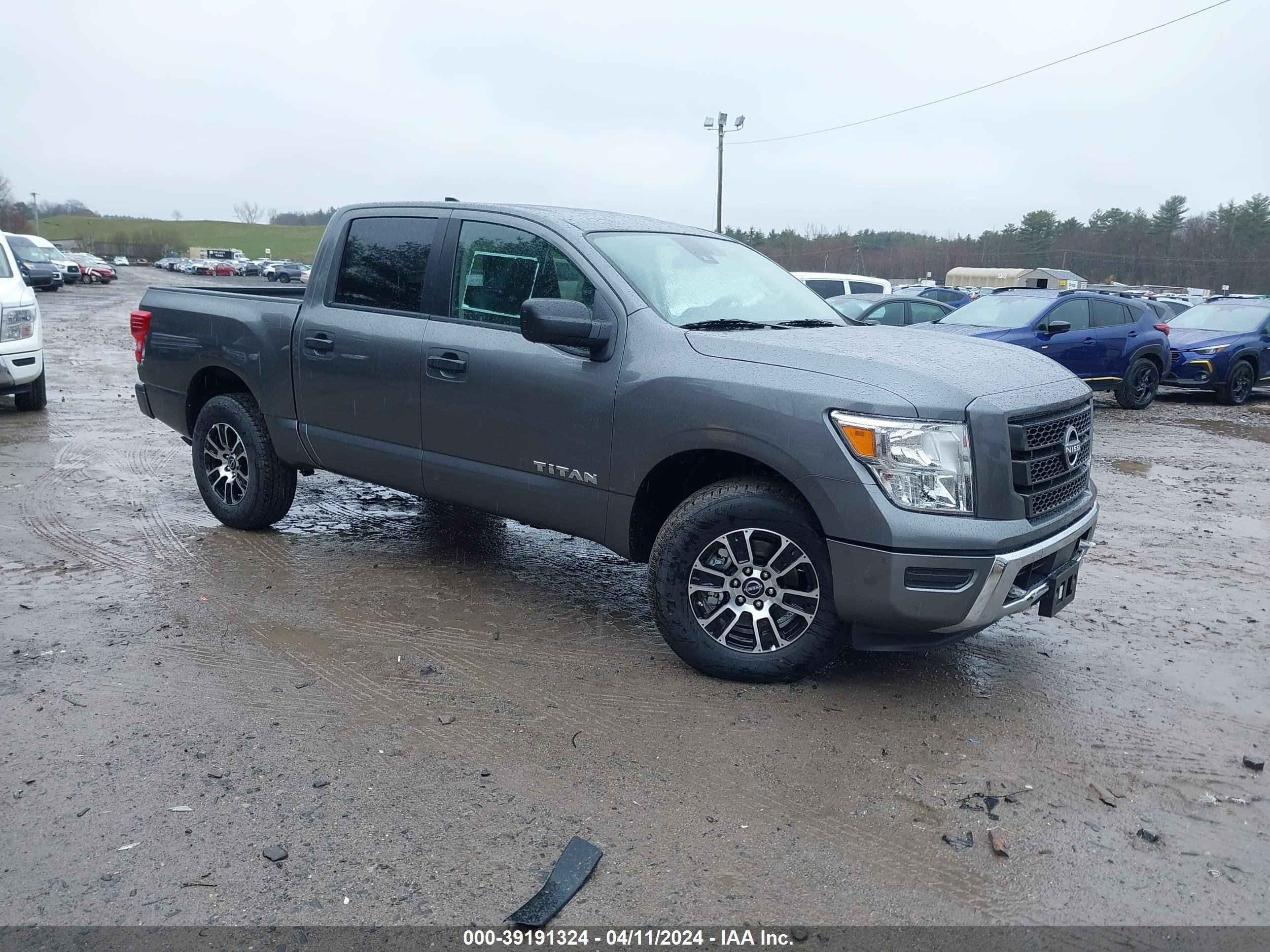 nissan titan 2024 1n6aa1ecxrn110156