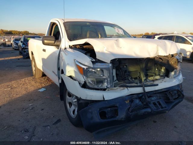 nissan titan 2017 1n6aa1r70hn574309