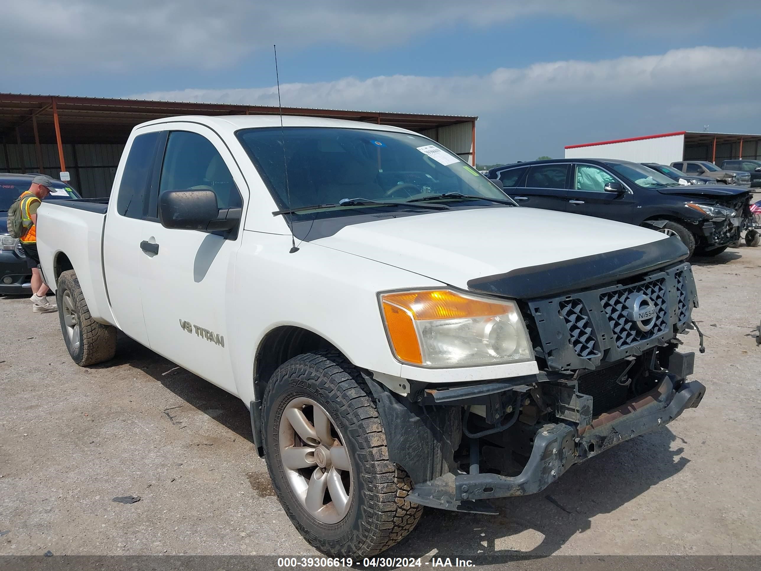 nissan titan 2010 1n6ba0ch7an318836