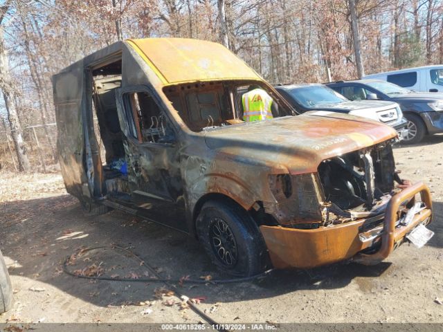 nissan nv 2016 1n6bf0ly9gn809841