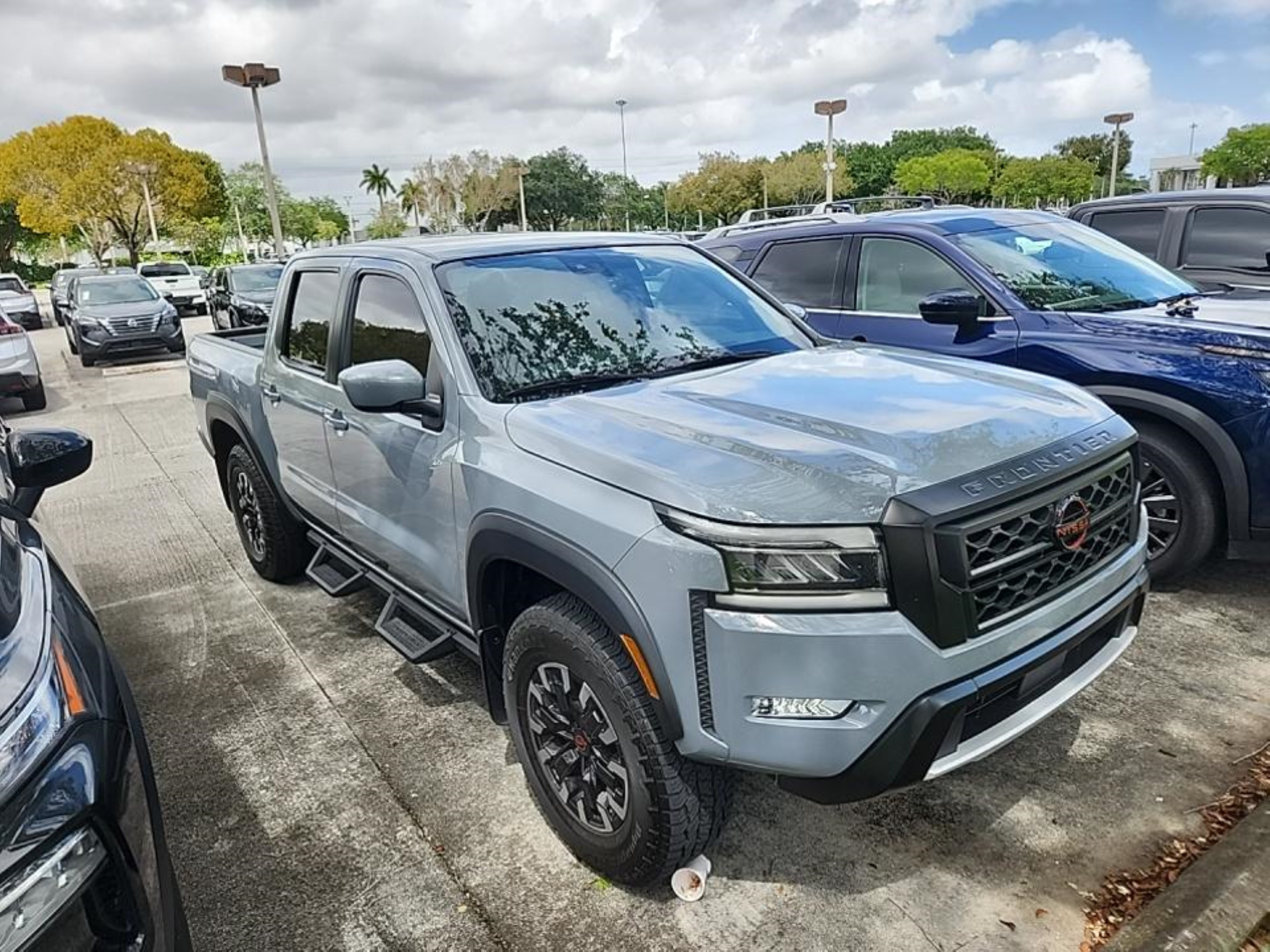 nissan navara (frontier) 2023 1n6ed1ek8pn619384