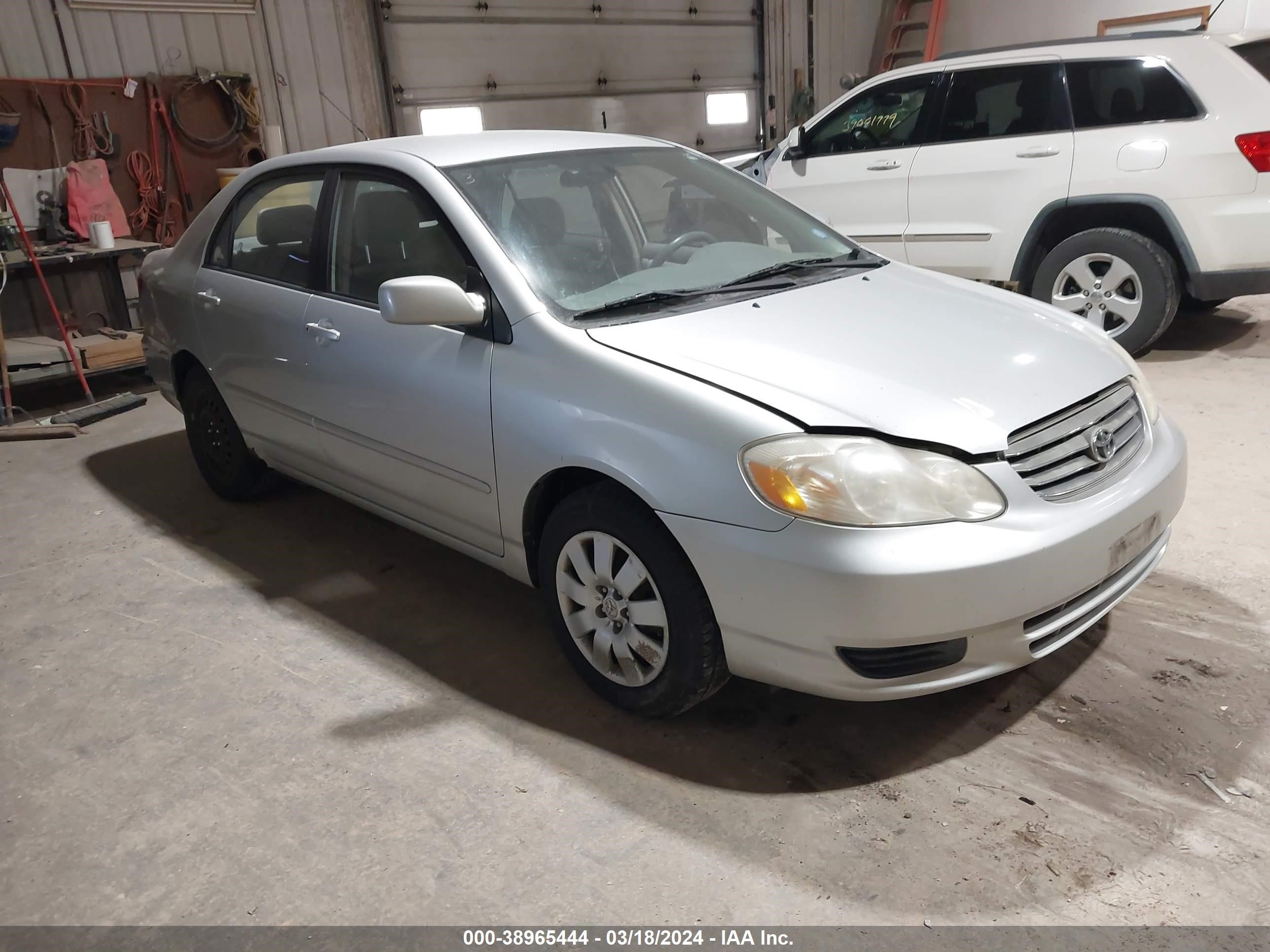 toyota corolla 2004 1nxbr38e14z216062