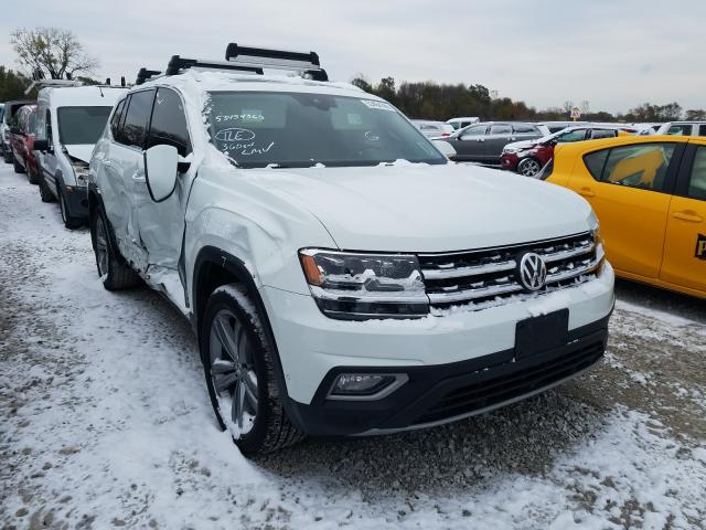 volkswagen  2018 1v2nr2ca3jc530392