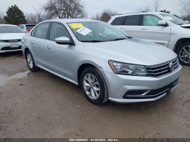 volkswagen passat 2018 1vwaa7a31jc018166