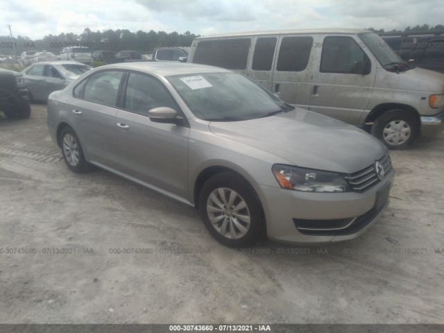 volkswagen  2013 1vwap7a33dc137646