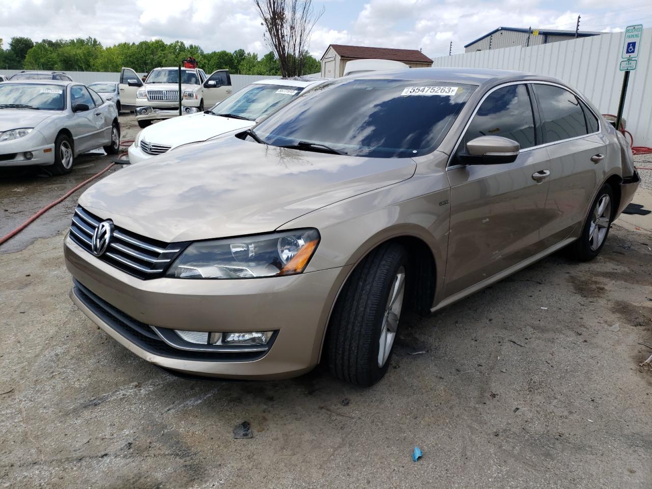 volkswagen passat 2015 1vwas7a38fc111335