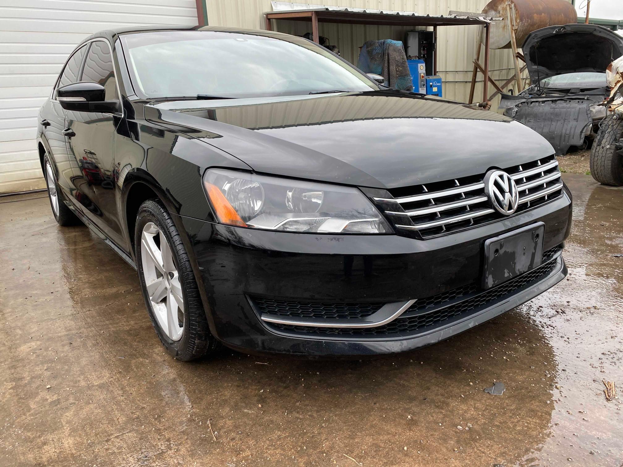 volkswagen passat 2013 1vwbn7a32dc140242